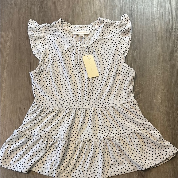 Monteau Tops - NWT Monteau Los Angeles Polka Dot Ruffle Sleeve Top